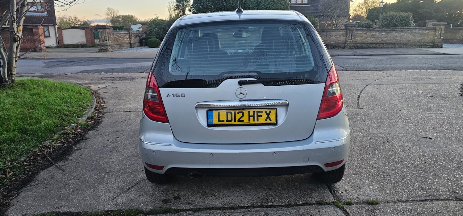 Used Mercedes-Benz A-Class 2012 for sale - 76759771: Photo 8