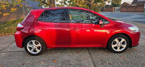 Used Toyota Auris 2011 for sale - 76246371: Photo 10