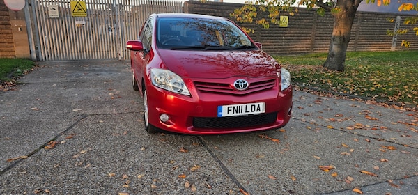 Used Toyota Auris 2011 for sale - 76246371: Photo 3