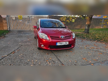 Used Toyota Auris 2011 for sale - 76246371: Photo 3