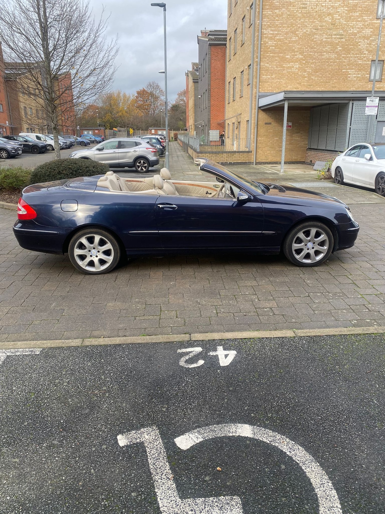 Used Mercedes-Benz CLK 2003 for sale - 76887882: Photo 11