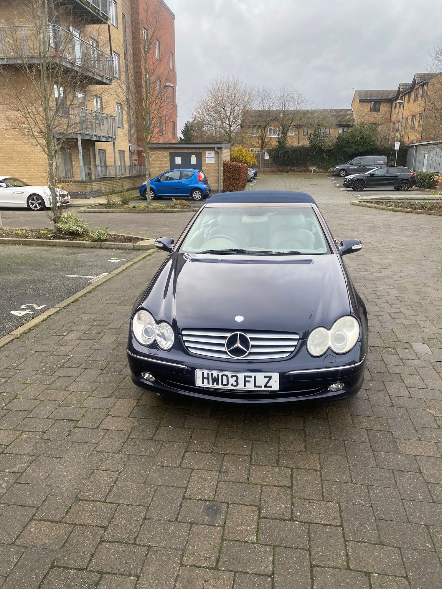 Used Mercedes-Benz CLK 2003 for sale - 76887882: Photo 4