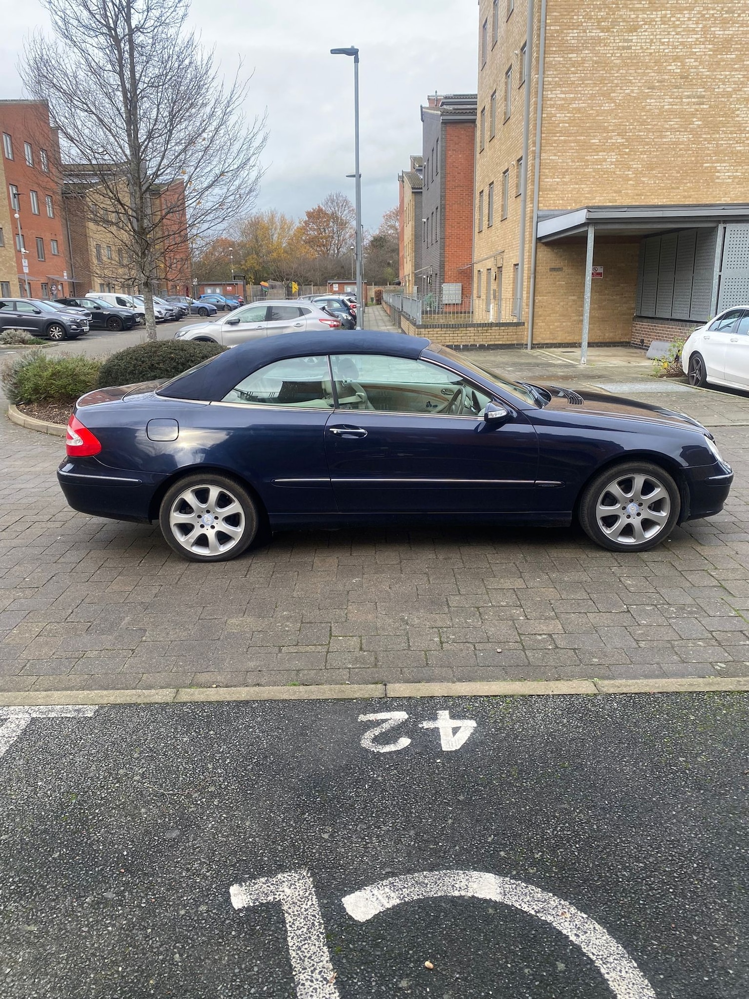 Used Mercedes-Benz CLK 2003 for sale - 76887882: Photo 6