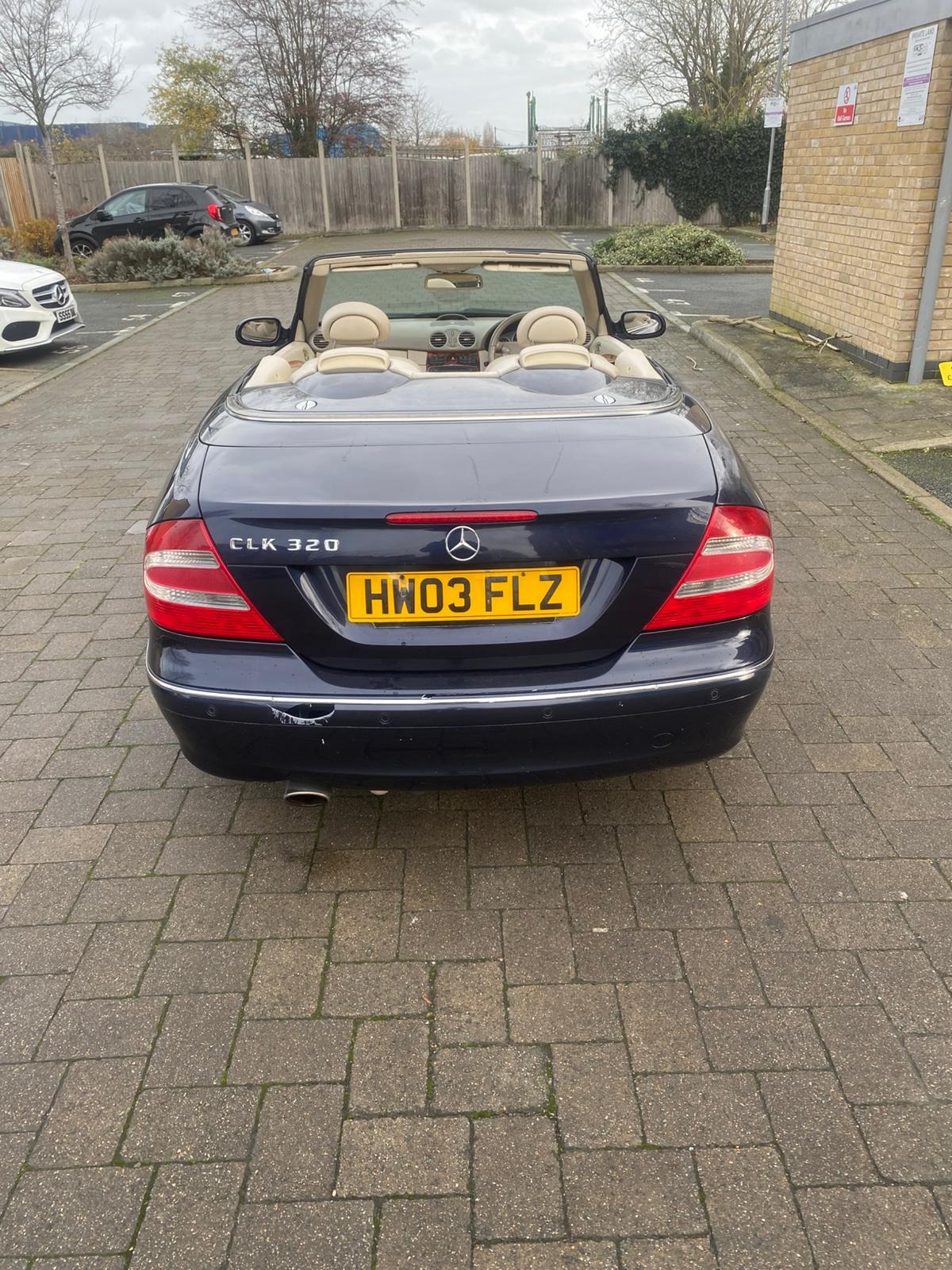 Used Mercedes-Benz CLK 2003 for sale - 76887882: Photo 9