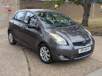 Used Toyota Yaris 2011 for sale - 75740626: Photo