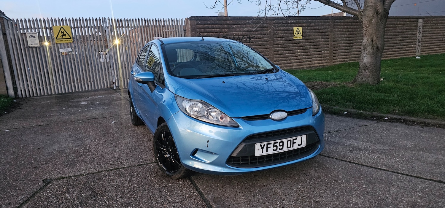 Used Ford Fiesta 2010 for sale - 77659242: Photo 2