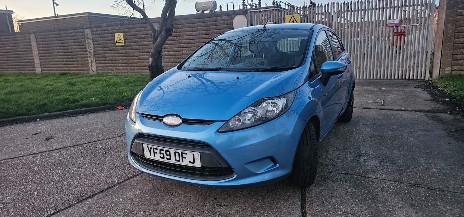 Used Ford Fiesta 2010 for sale - 77659242: Photo 4