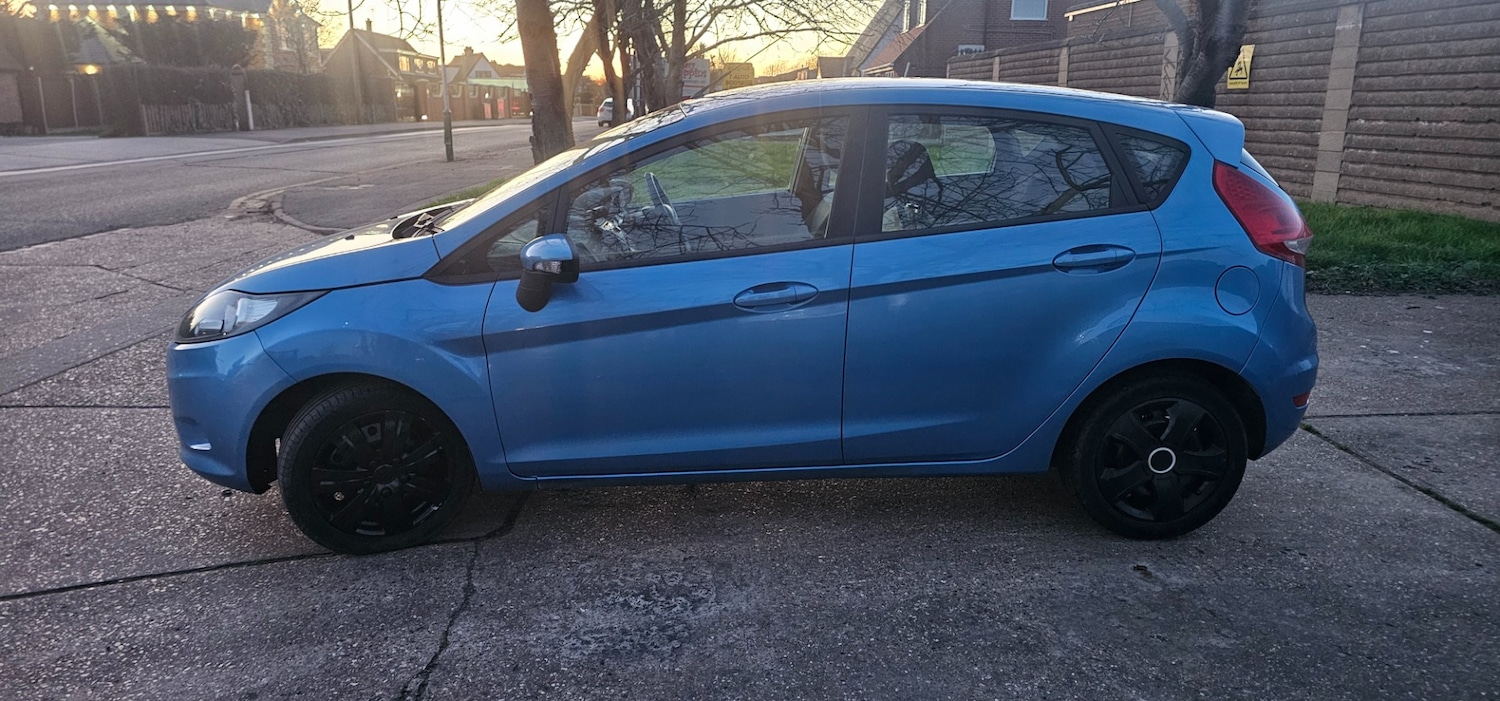 Used Ford Fiesta 2010 for sale - 77659242: Photo 6