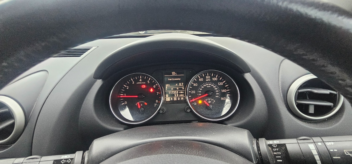 Used Nissan Qashqai 2010 for sale - 77292198: Photo 22