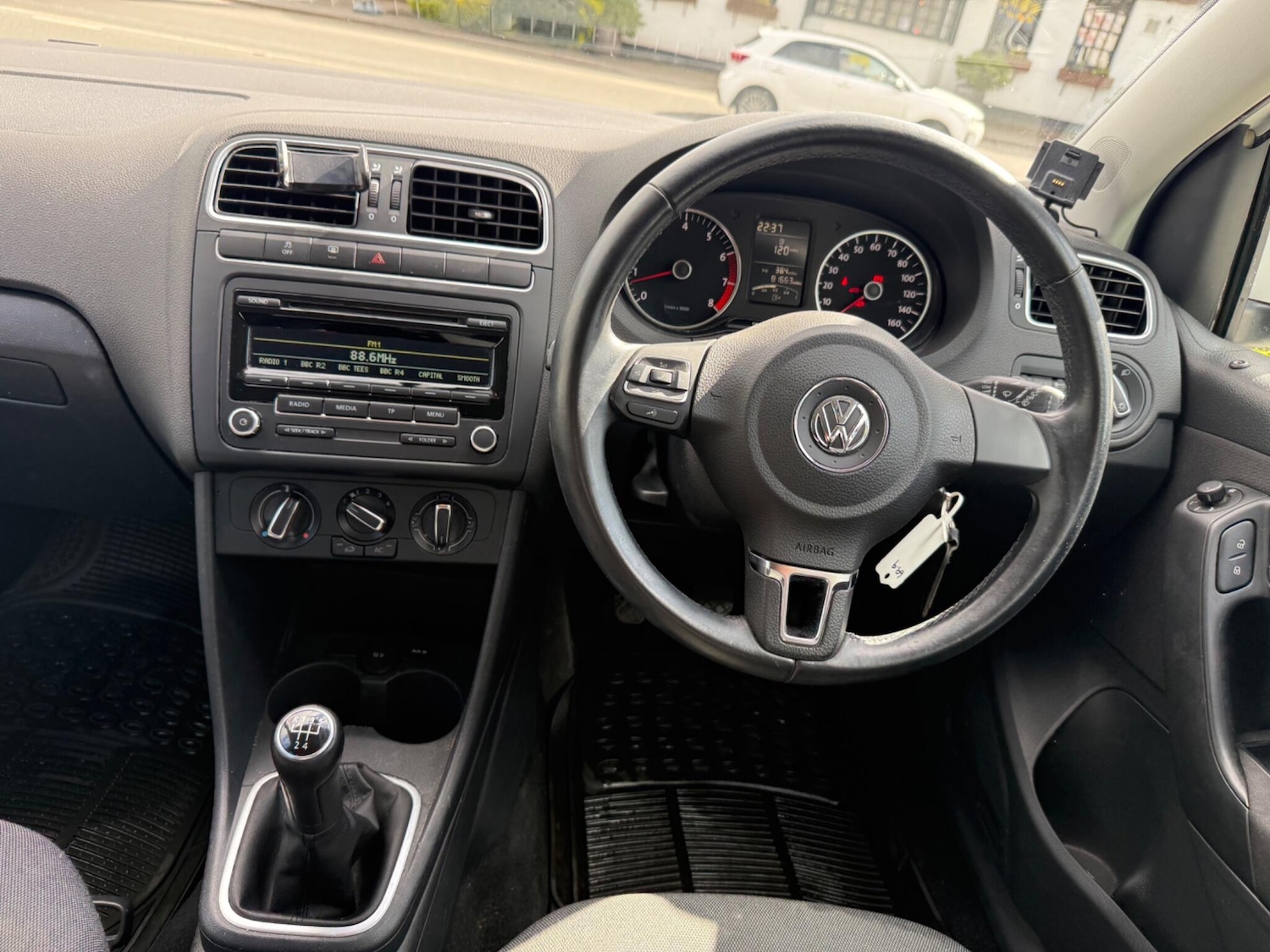 Used Volkswagen Polo 2012 for sale - 78056014: Photo 23