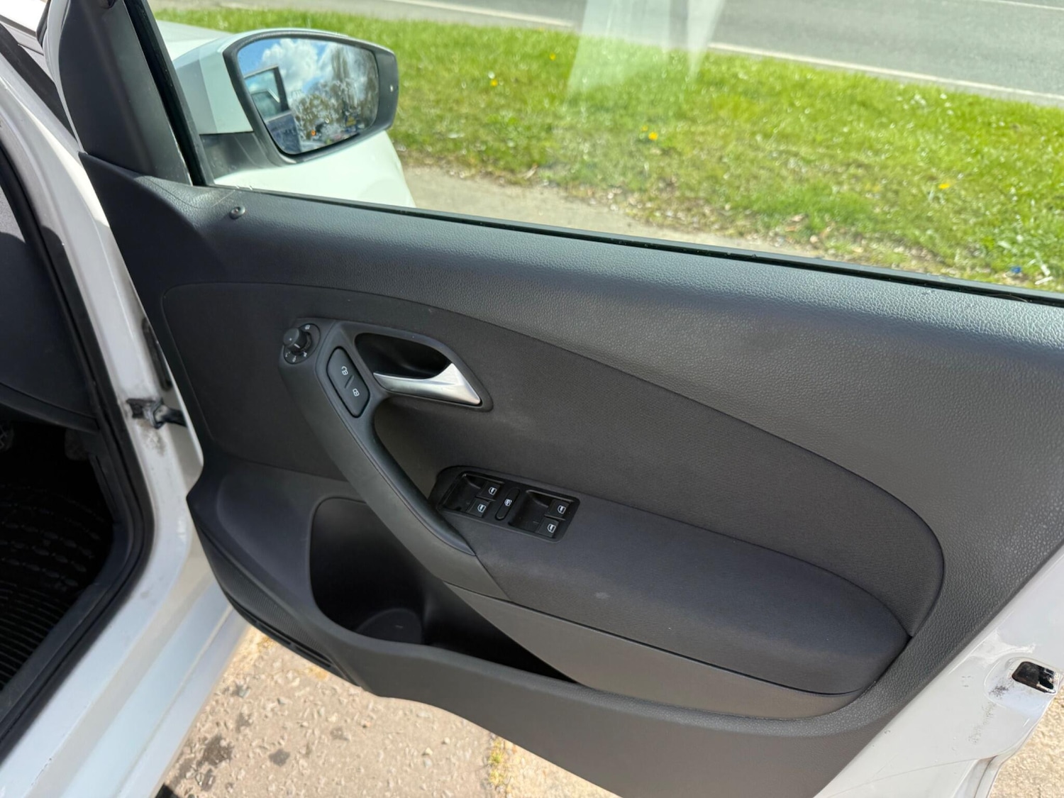 Used Volkswagen Polo 2012 for sale - 78056014: Photo 26