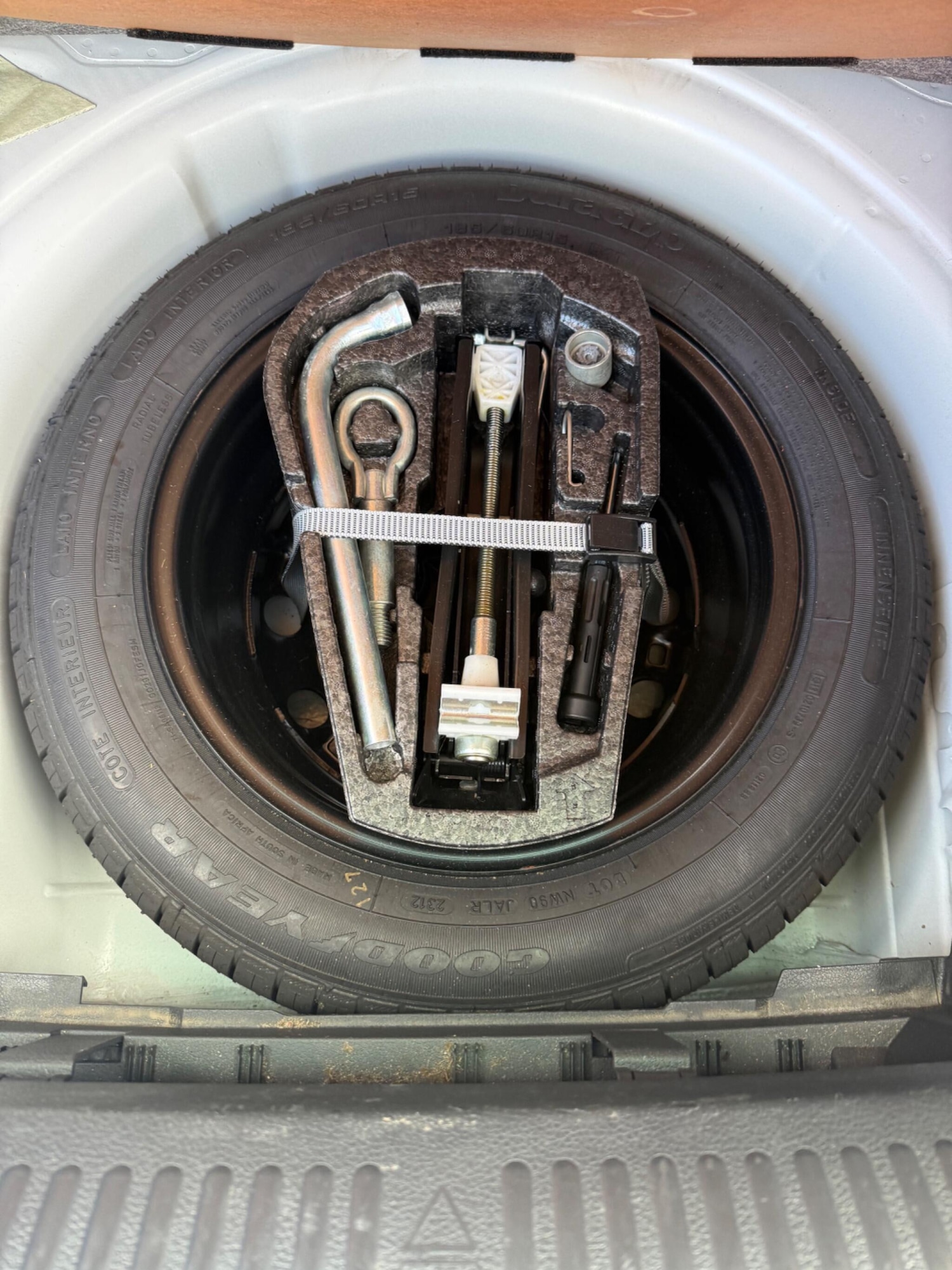 Used Volkswagen Polo 2012 for sale - 78056014: Photo 29