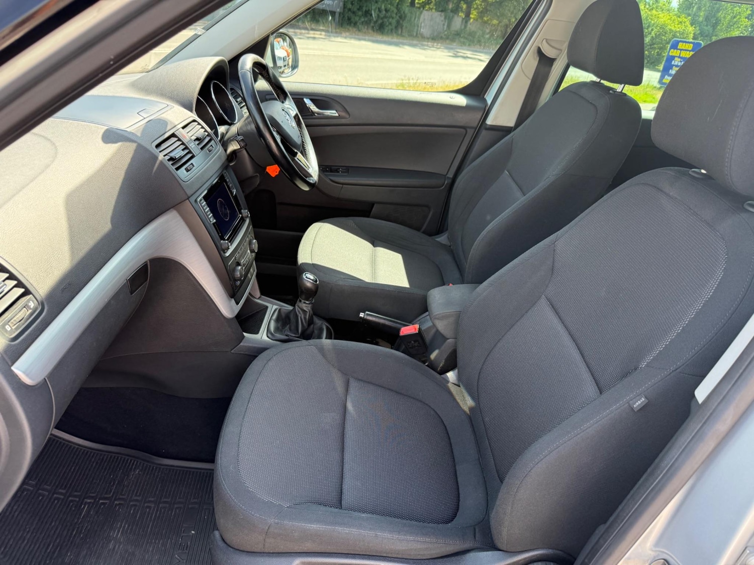 Used Skoda Yeti 2015 for sale - 76412417: Photo 12