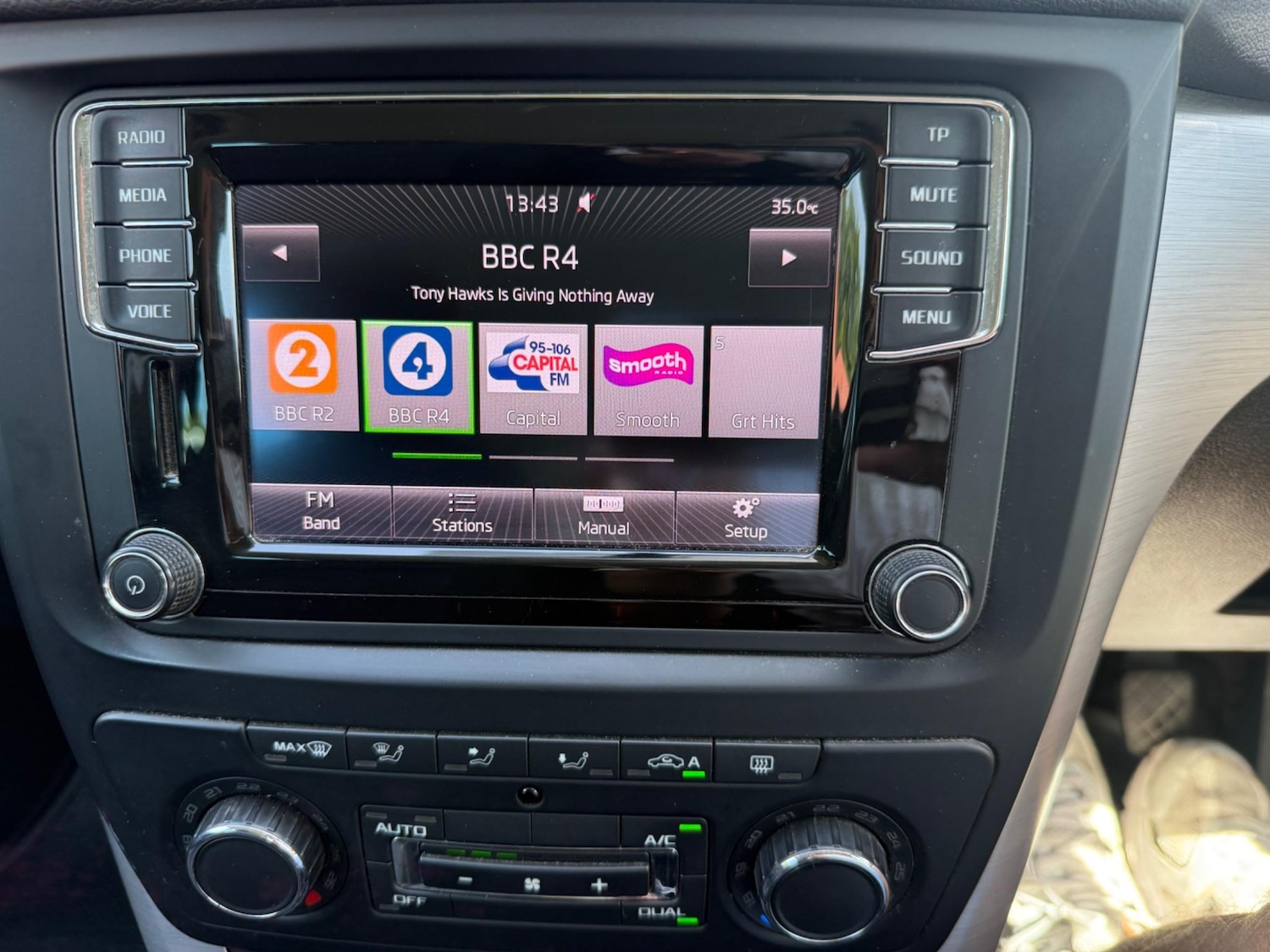 Used Skoda Yeti 2015 for sale - 76412417: Photo 36