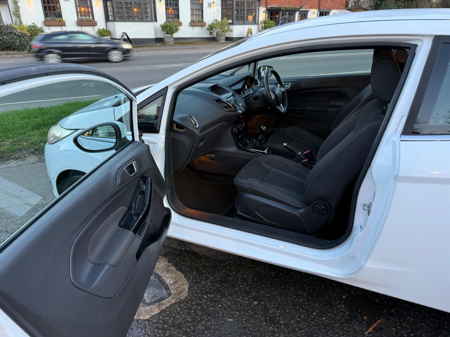 Used Ford Fiesta 2014 for sale - 77726452: Photo 10