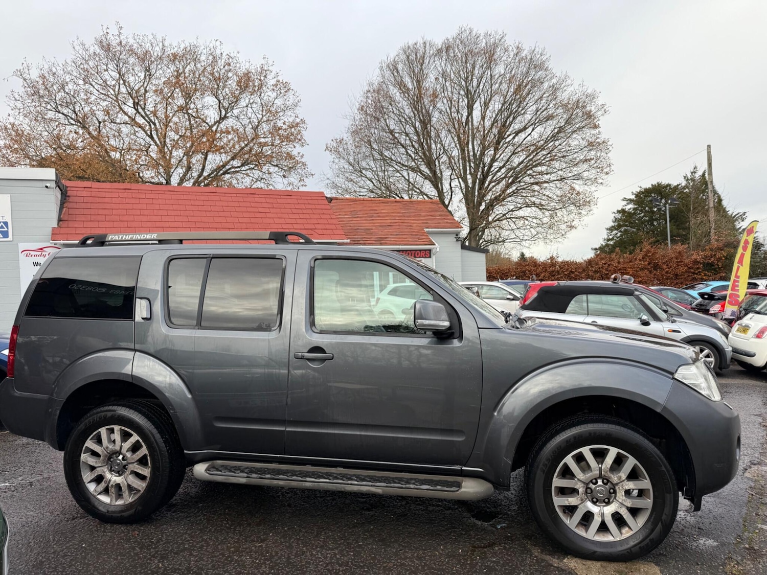 Used Nissan Pathfinder 2011 for sale - 76836533: Photo 1