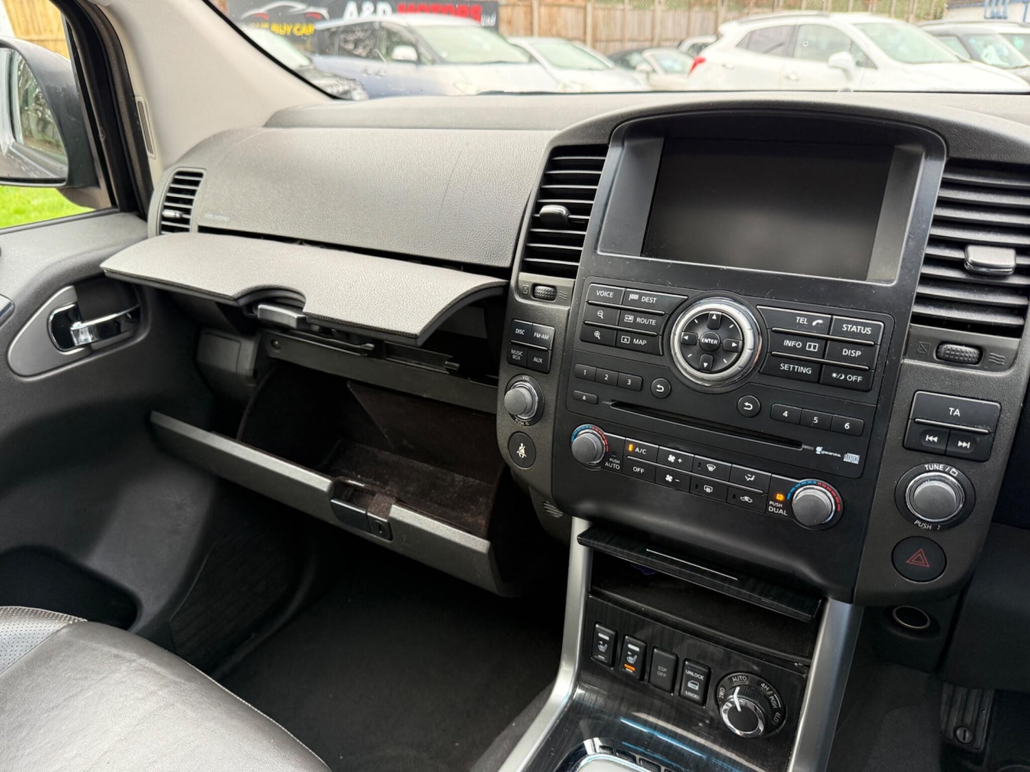 Used Nissan Pathfinder 2011 for sale - 76836533: Photo 14