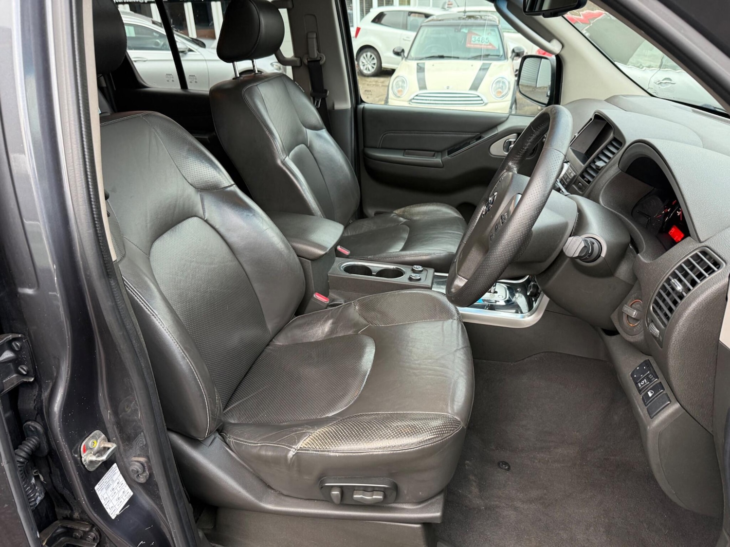 Used Nissan Pathfinder 2011 for sale - 76836533: Photo 16