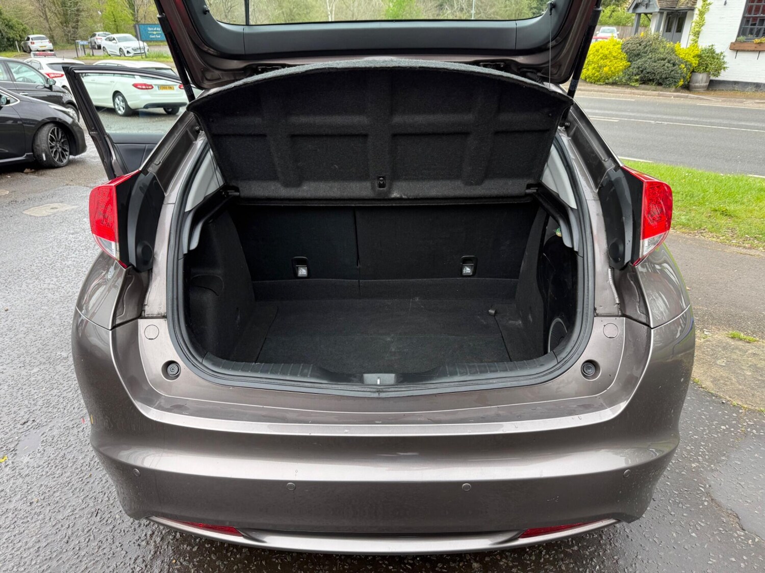 Used Honda Civic 2012 for sale - 78122232: Photo 24