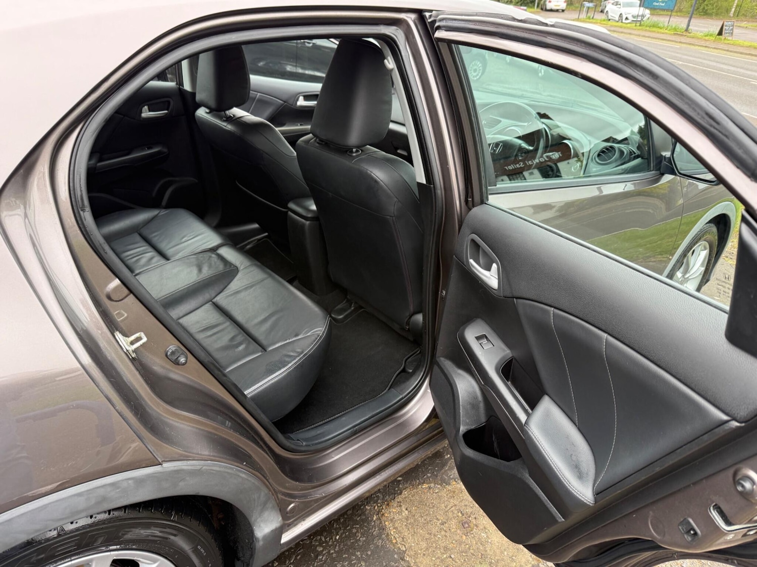 Used Honda Civic 2012 for sale - 78122232: Photo 25