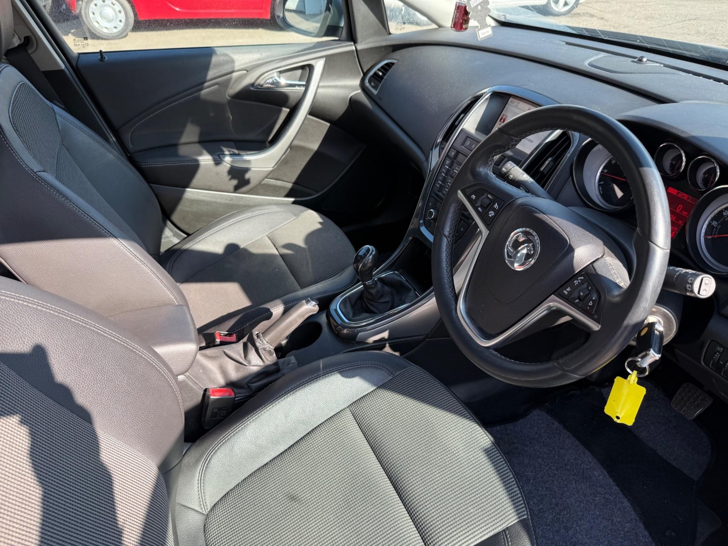 Used Vauxhall Astra 2013 for sale - 76412413: Photo 16