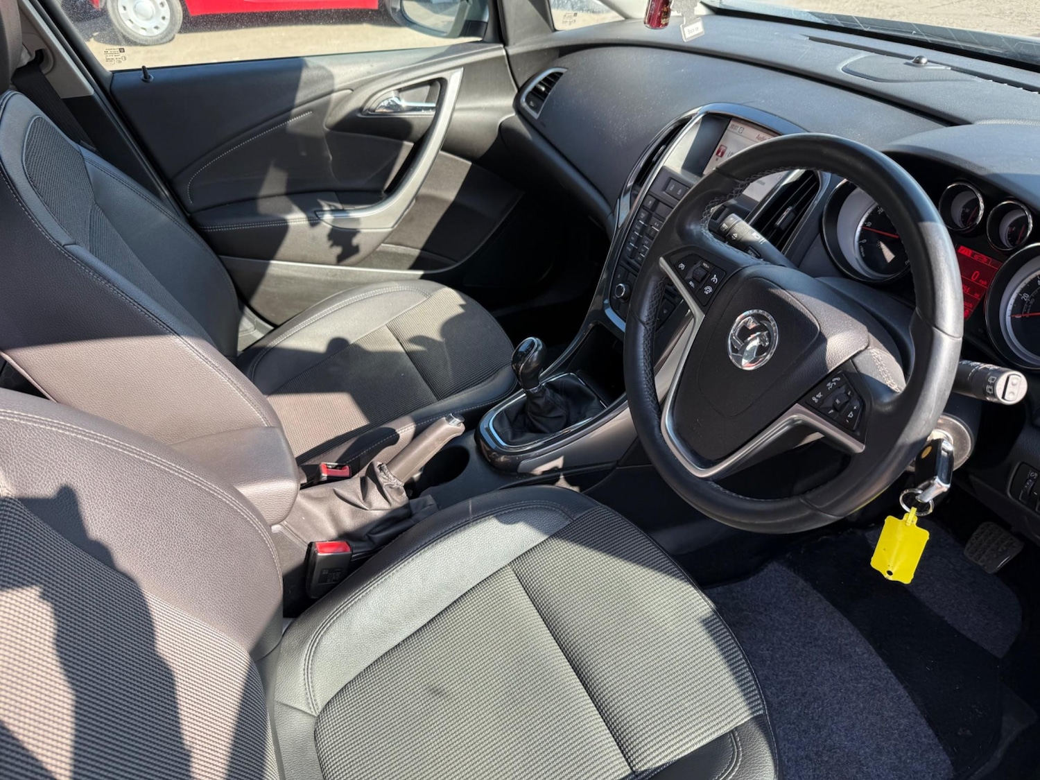 Used Vauxhall Astra 2013 for sale - 76412413: Photo 17