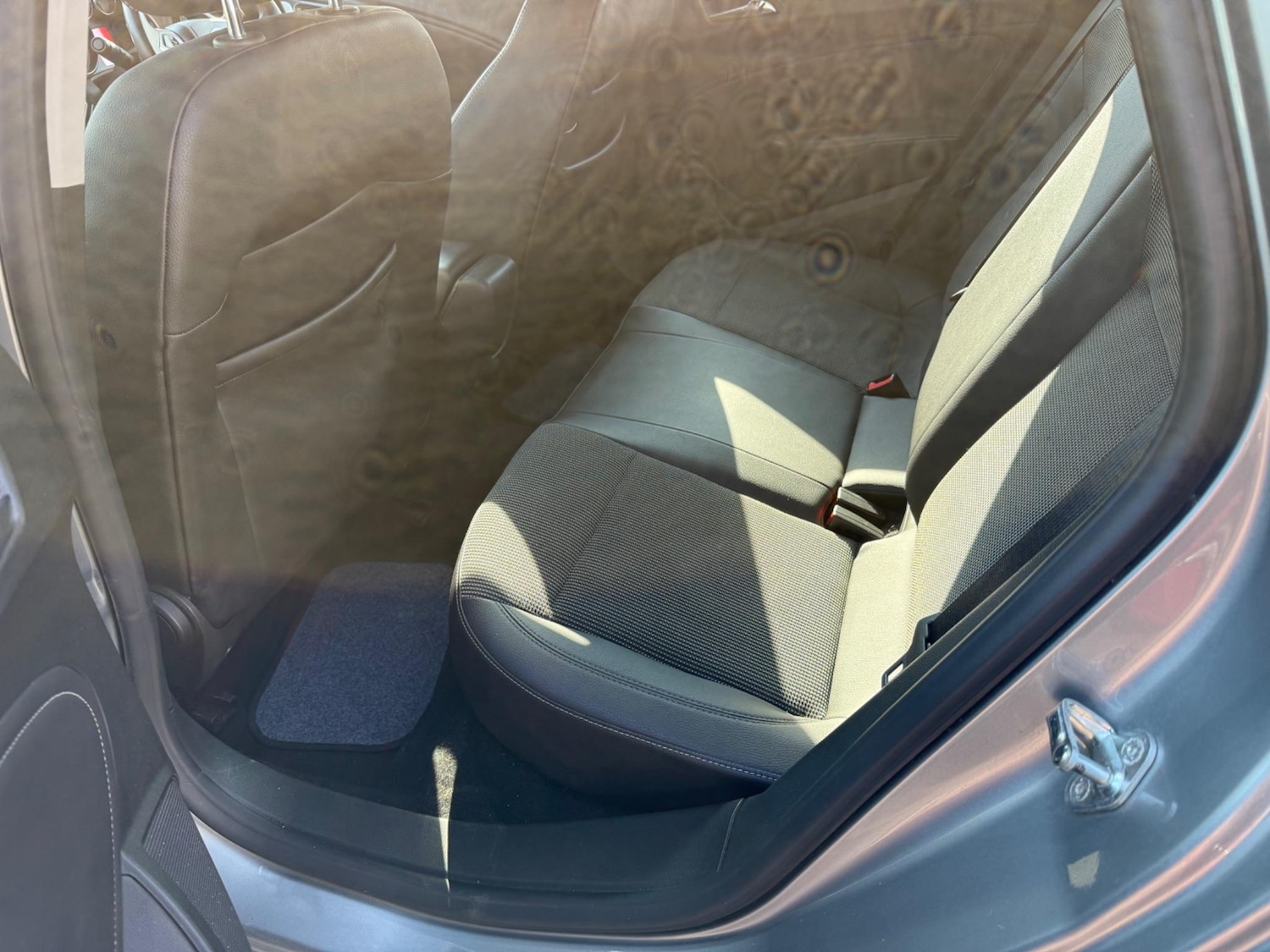 Used Vauxhall Astra 2013 for sale - 76412413: Photo 25