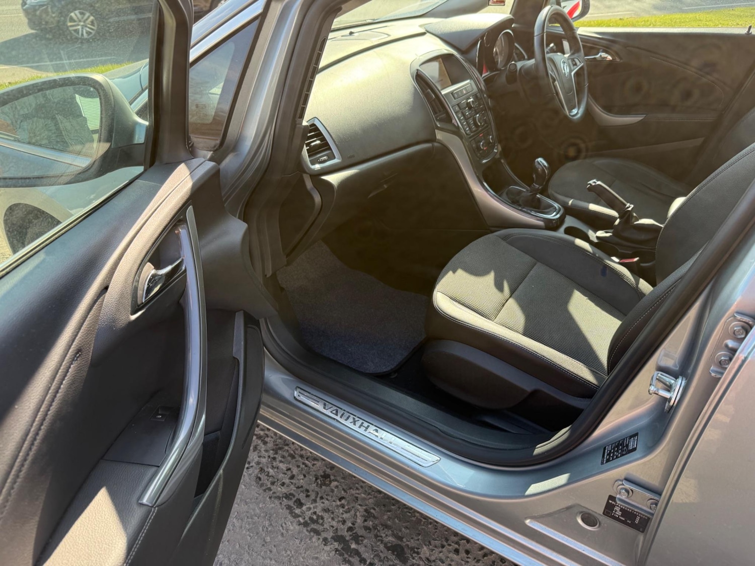 Used Vauxhall Astra 2013 for sale - 76412413: Photo 26