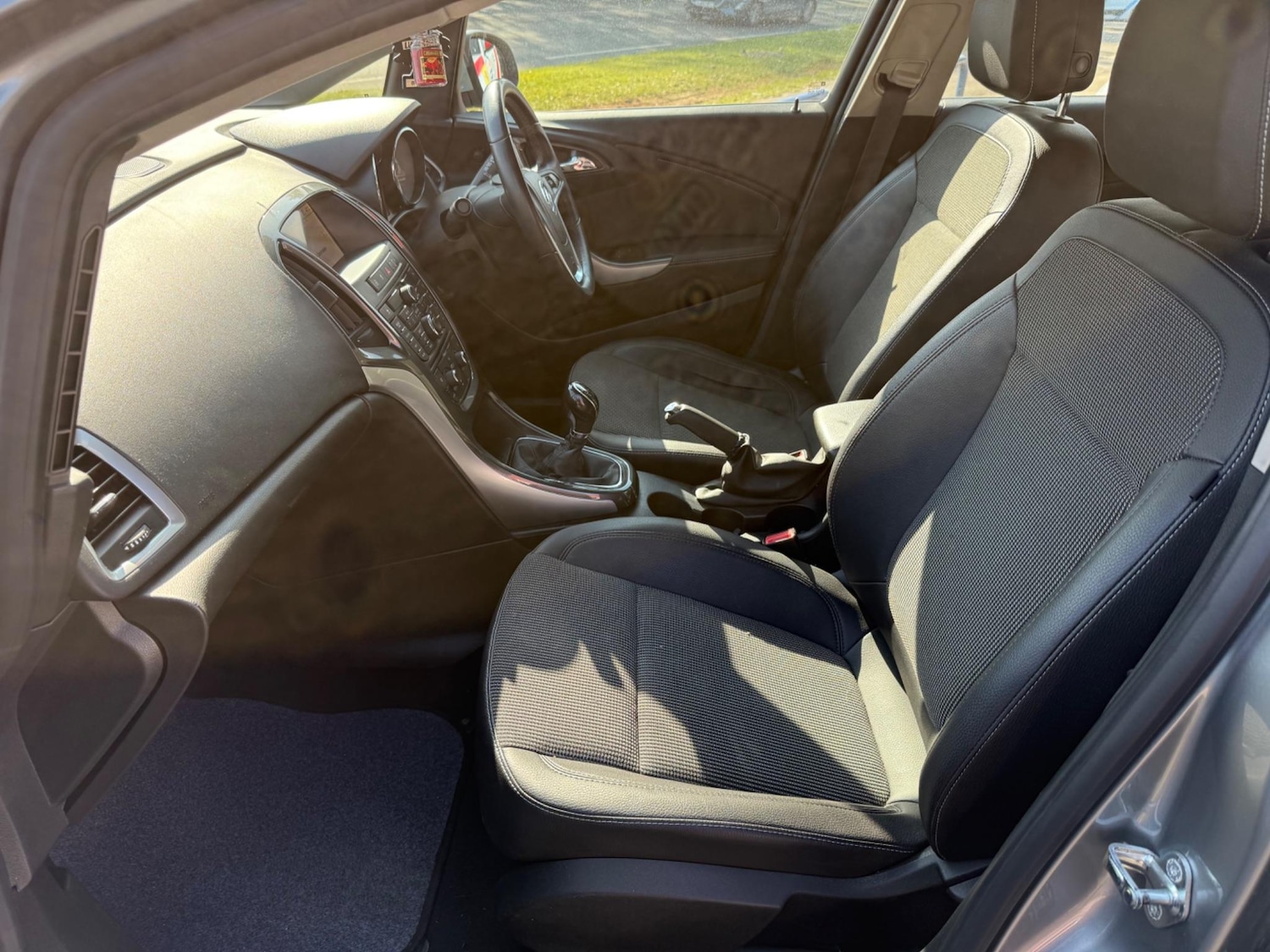 Used Vauxhall Astra 2013 for sale - 76412413: Photo 27