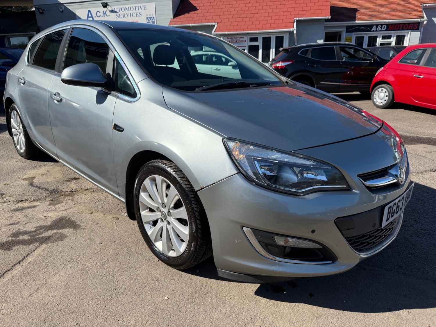 Used Vauxhall Astra 2013 for sale - 76412413: Photo 8
