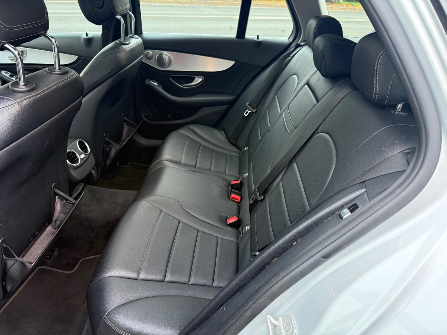 Used Mercedes-Benz C Class 2014 for sale - 76545932: Photo 16