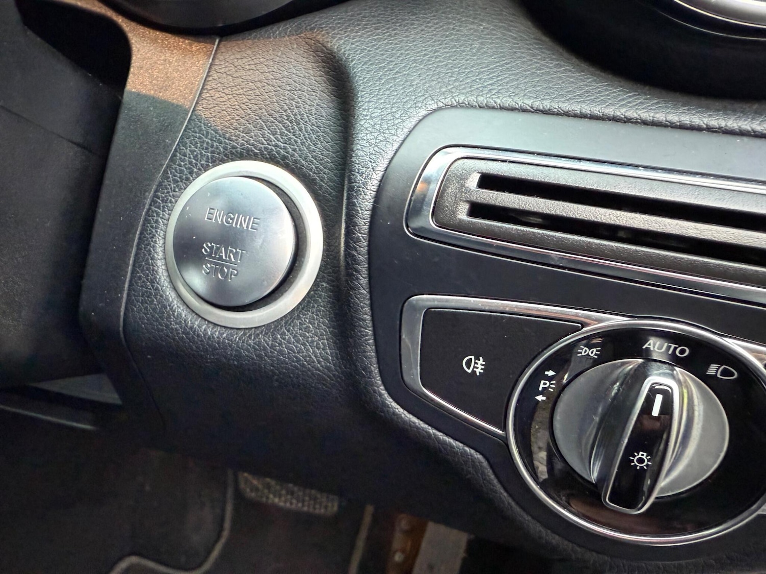 Used Mercedes-Benz C Class 2014 for sale - 76545932: Photo 22