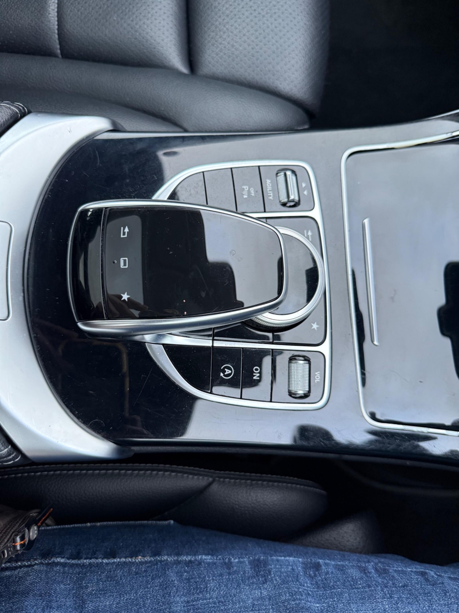 Used Mercedes-Benz C Class 2014 for sale - 76545932: Photo 24