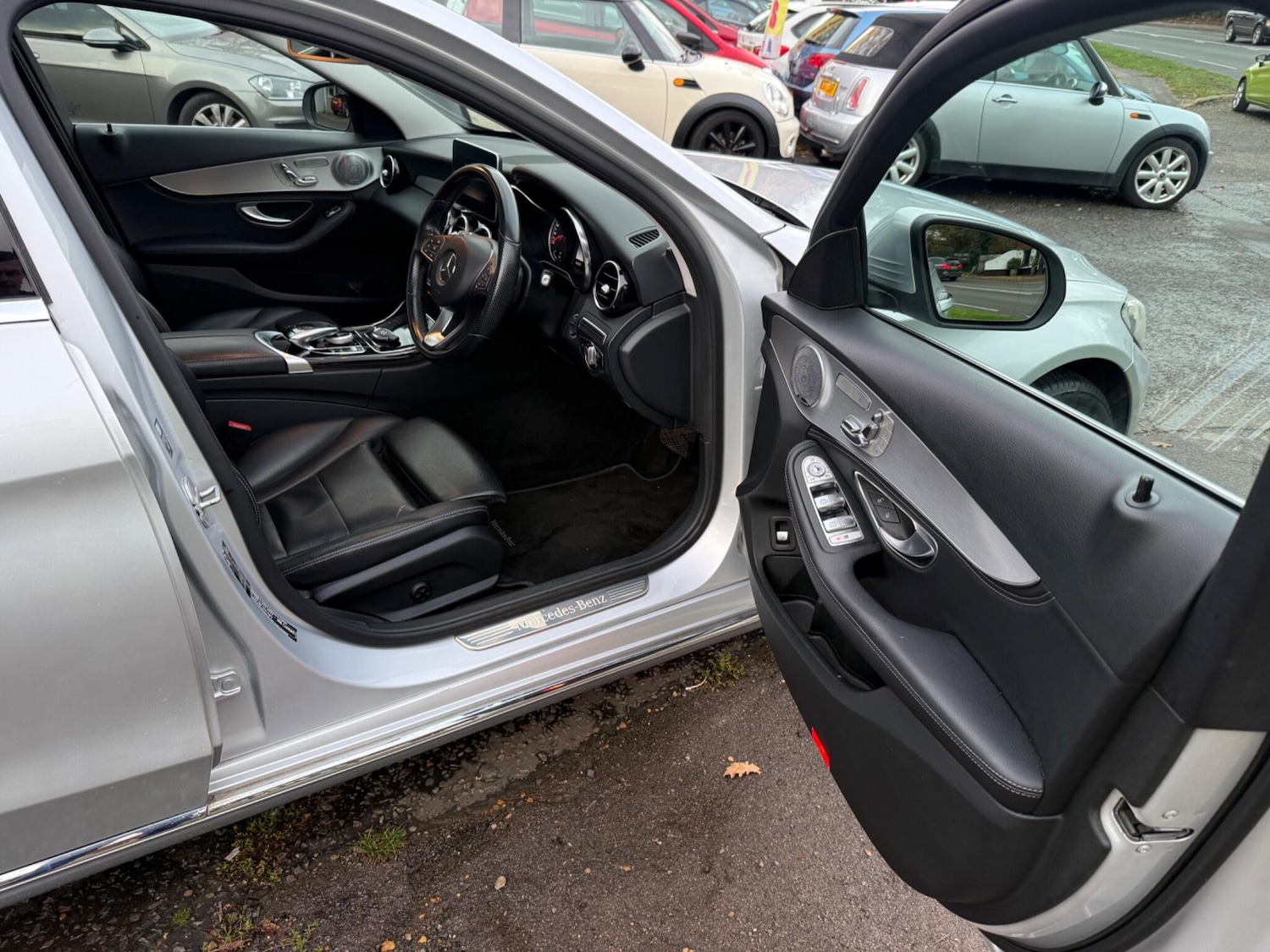 Used Mercedes-Benz C Class 2014 for sale - 76545932: Photo 29