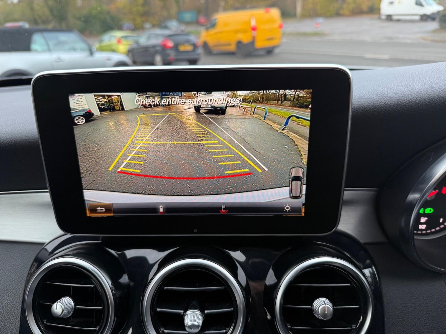 Used Mercedes-Benz C Class 2014 for sale - 76545932: Photo 35