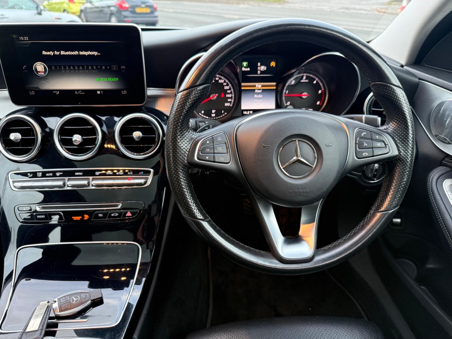 Used Mercedes-Benz C Class 2014 for sale - 76545932: Photo 38