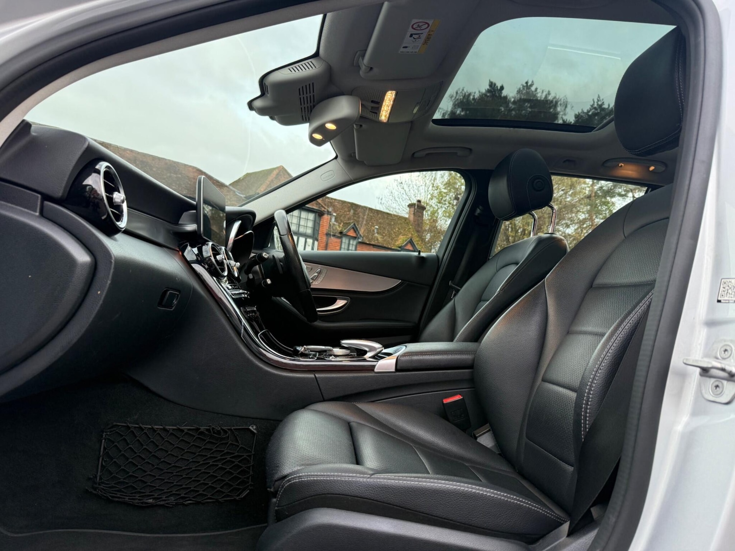 Used Mercedes-Benz C Class 2014 for sale - 76545932: Photo 39