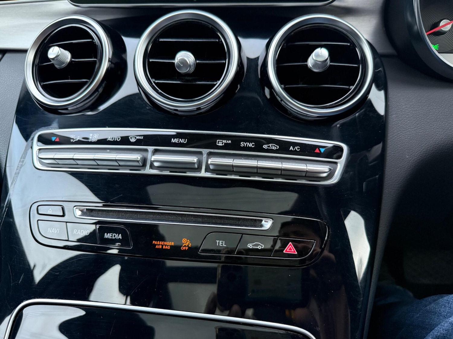 Used Mercedes-Benz C Class 2014 for sale - 76545932: Photo 47