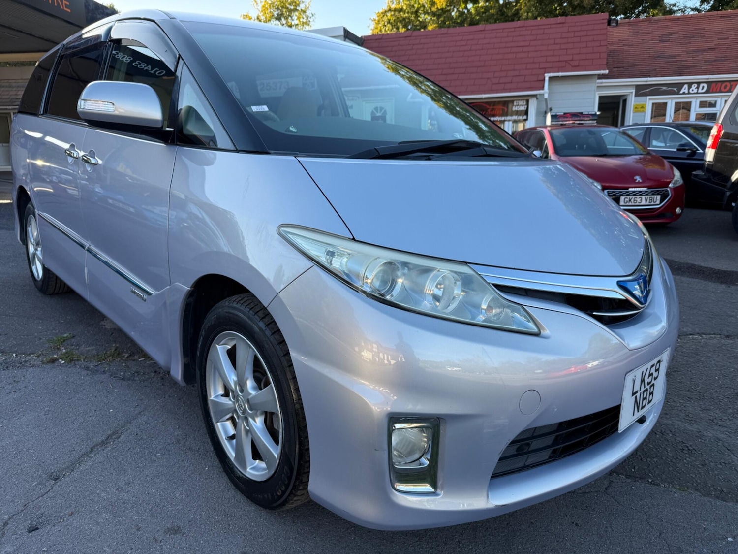 Used Toyota Estima 2021 for sale - 76438908: Photo 1