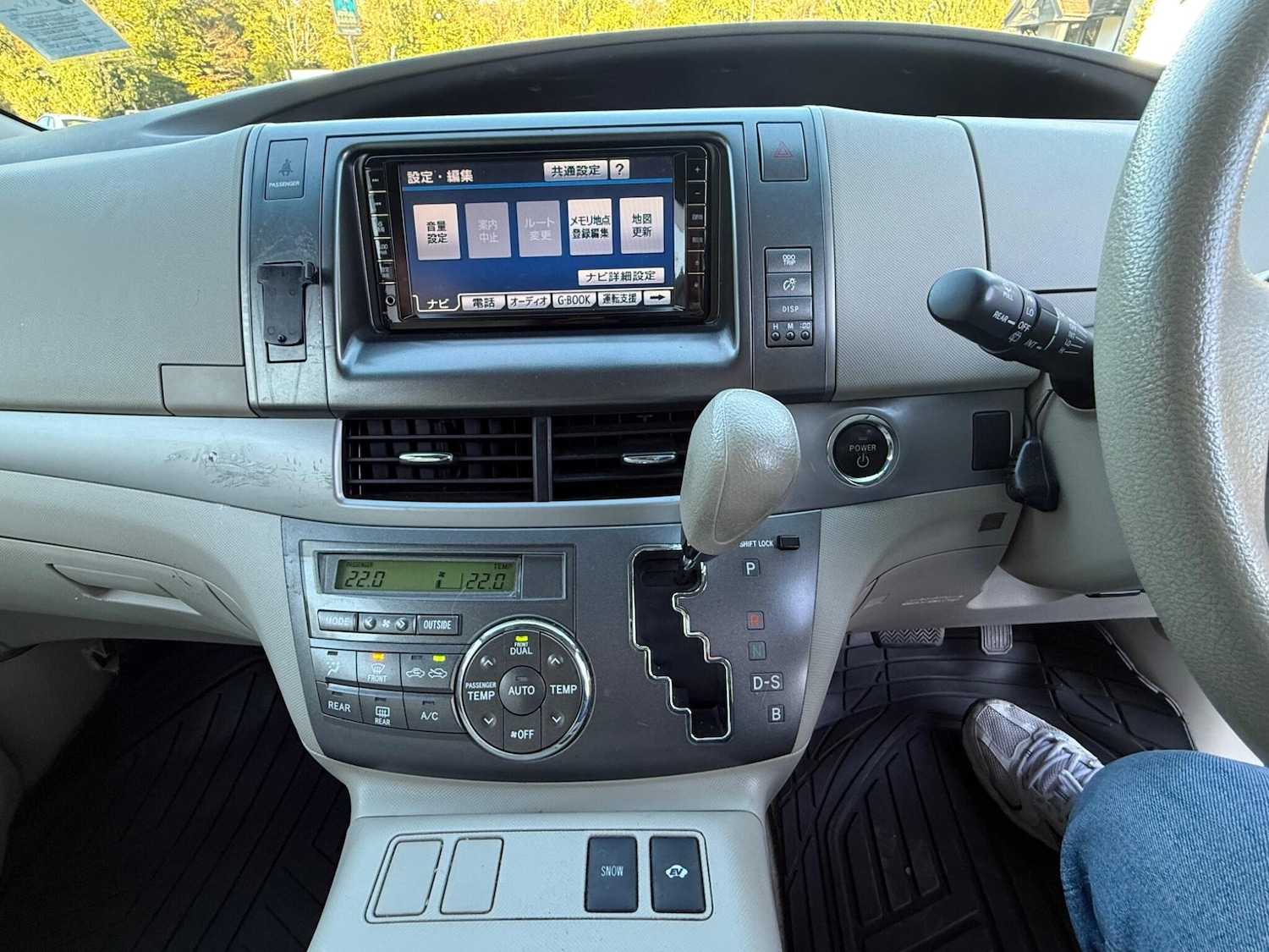 Used Toyota Estima 2021 for sale - 76438908: Photo 17