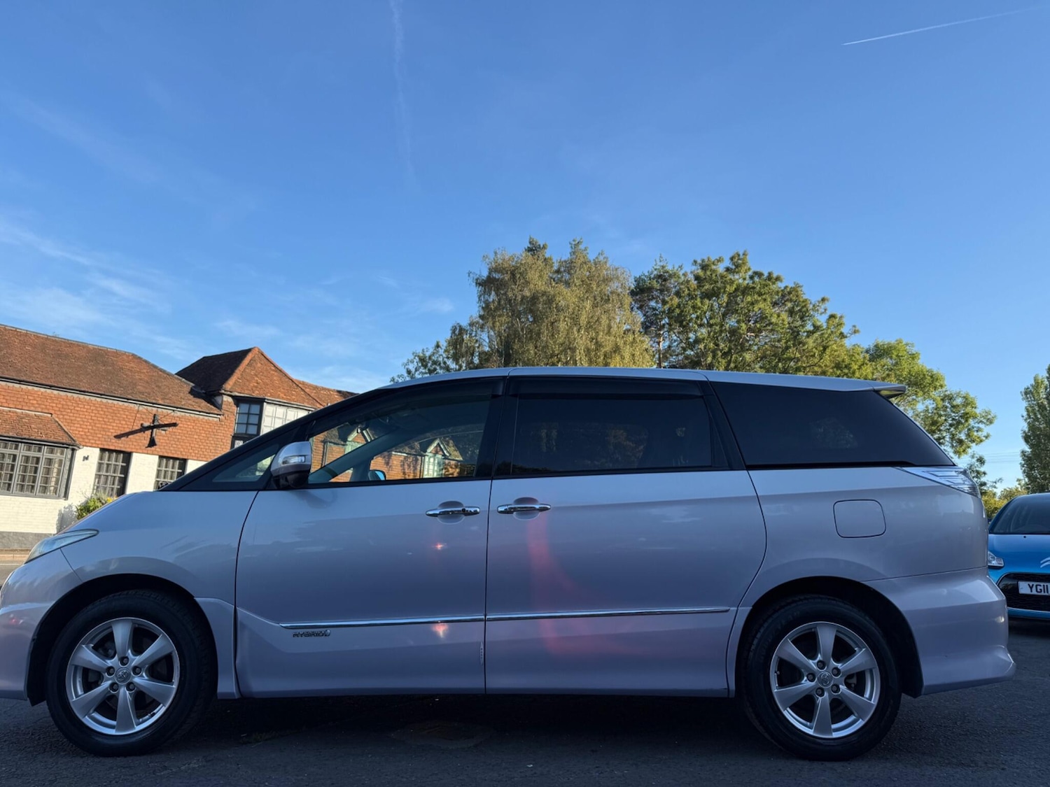 Used Toyota Estima 2021 for sale - 76438908: Photo 6
