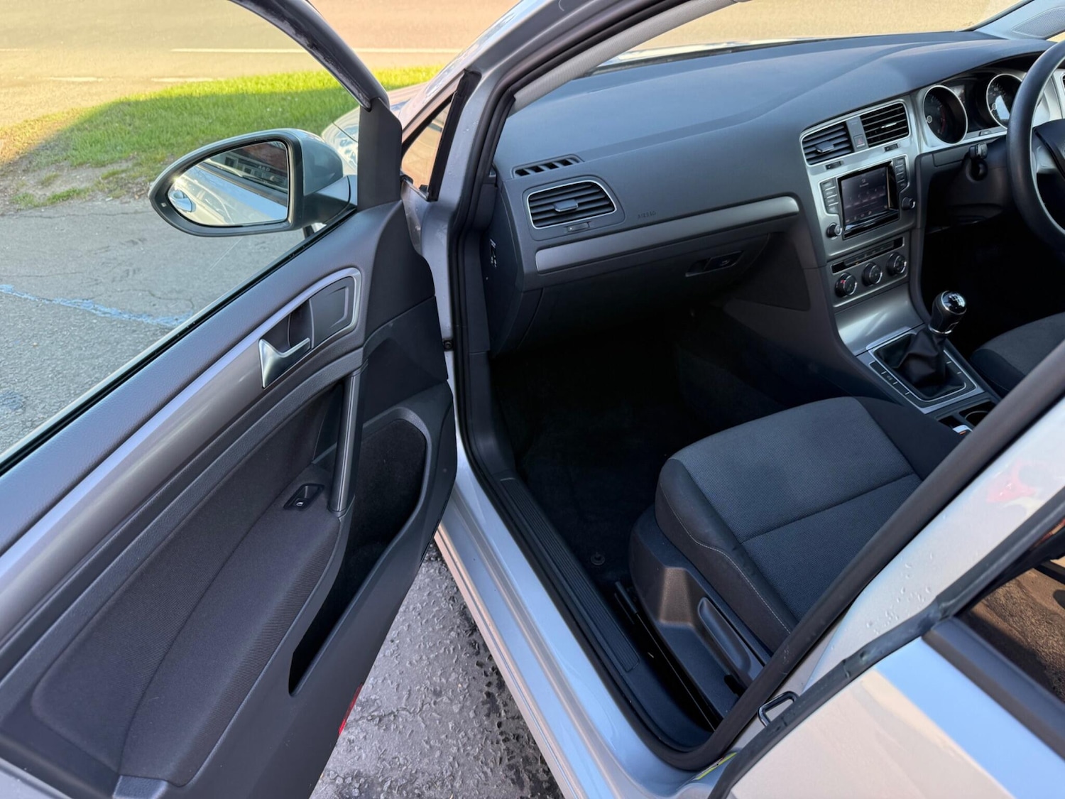 Used Volkswagen Golf 2013 for sale - 77919078: Photo 19