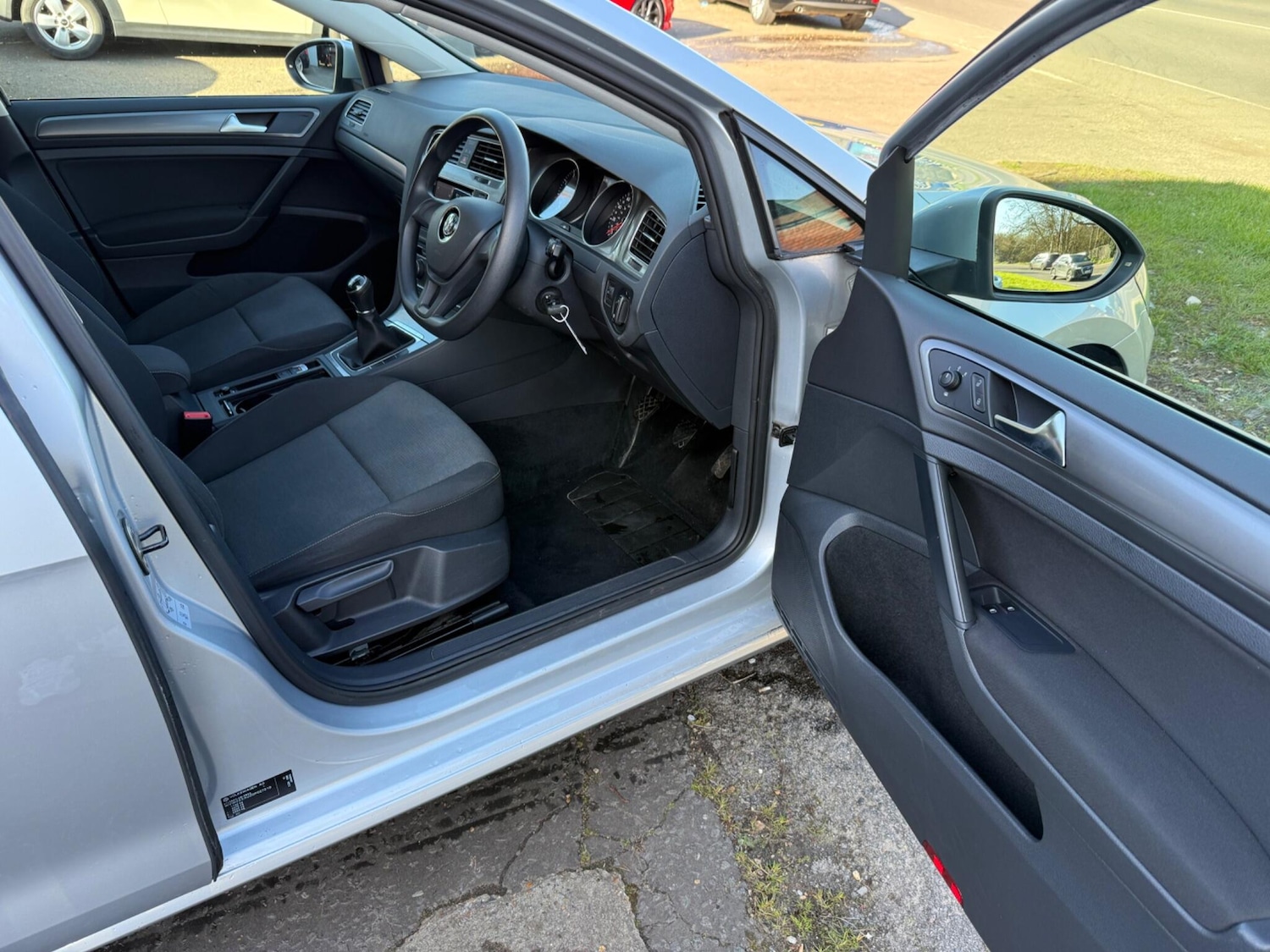 Used Volkswagen Golf 2013 for sale - 77919078: Photo 28