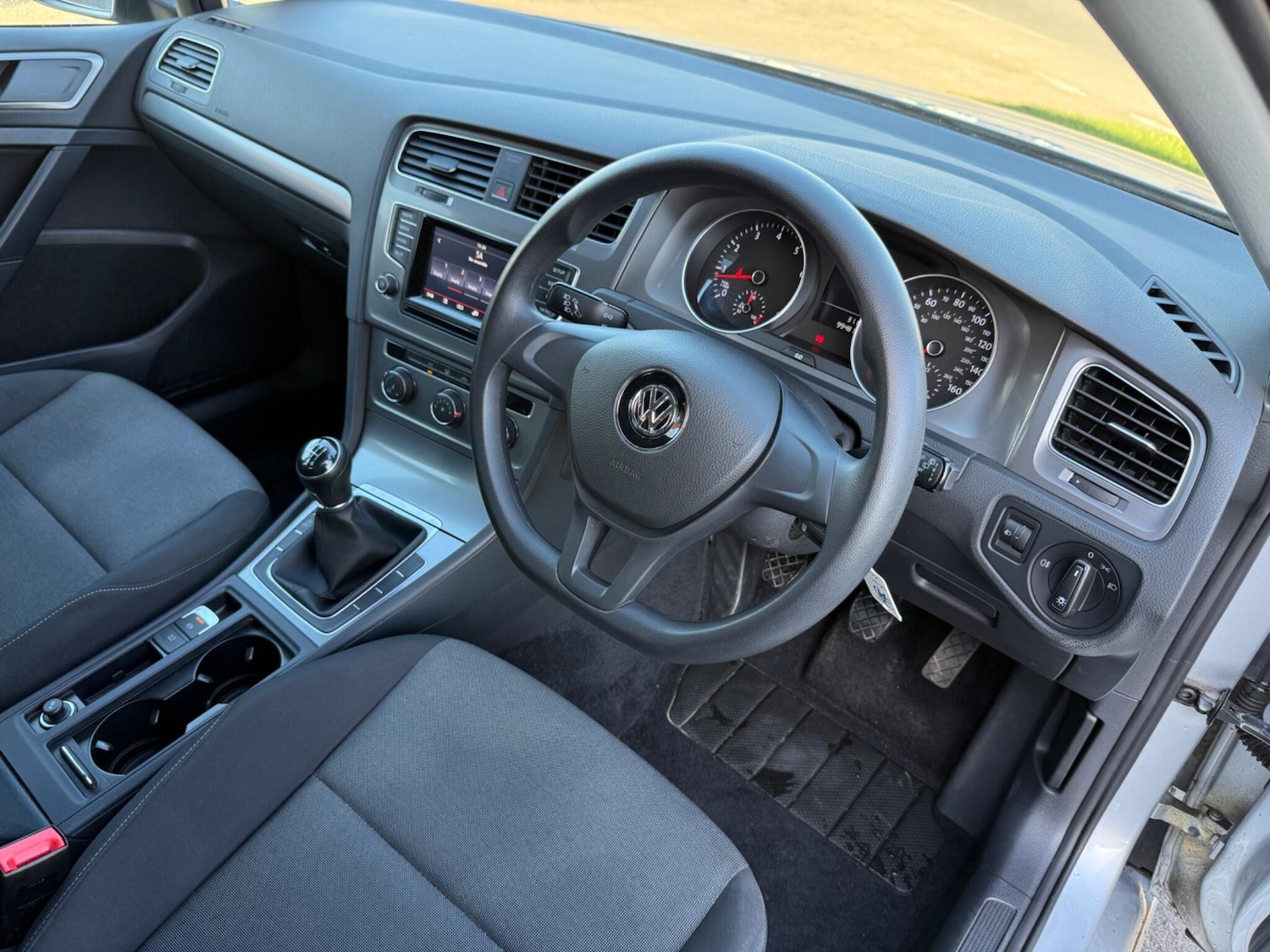 Used Volkswagen Golf 2013 for sale - 77919078: Photo 30