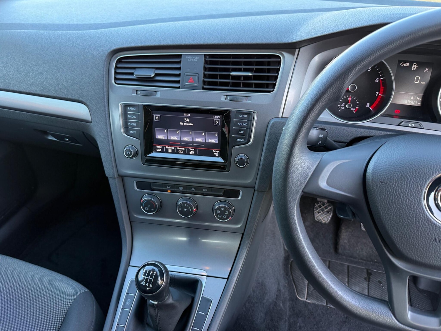 Used Volkswagen Golf 2013 for sale - 77919078: Photo 32