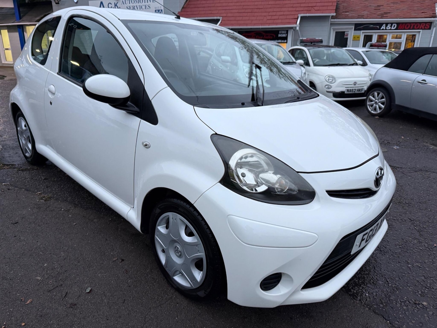 Used Toyota AYGO 2013 for sale - 76724120: Photo 1