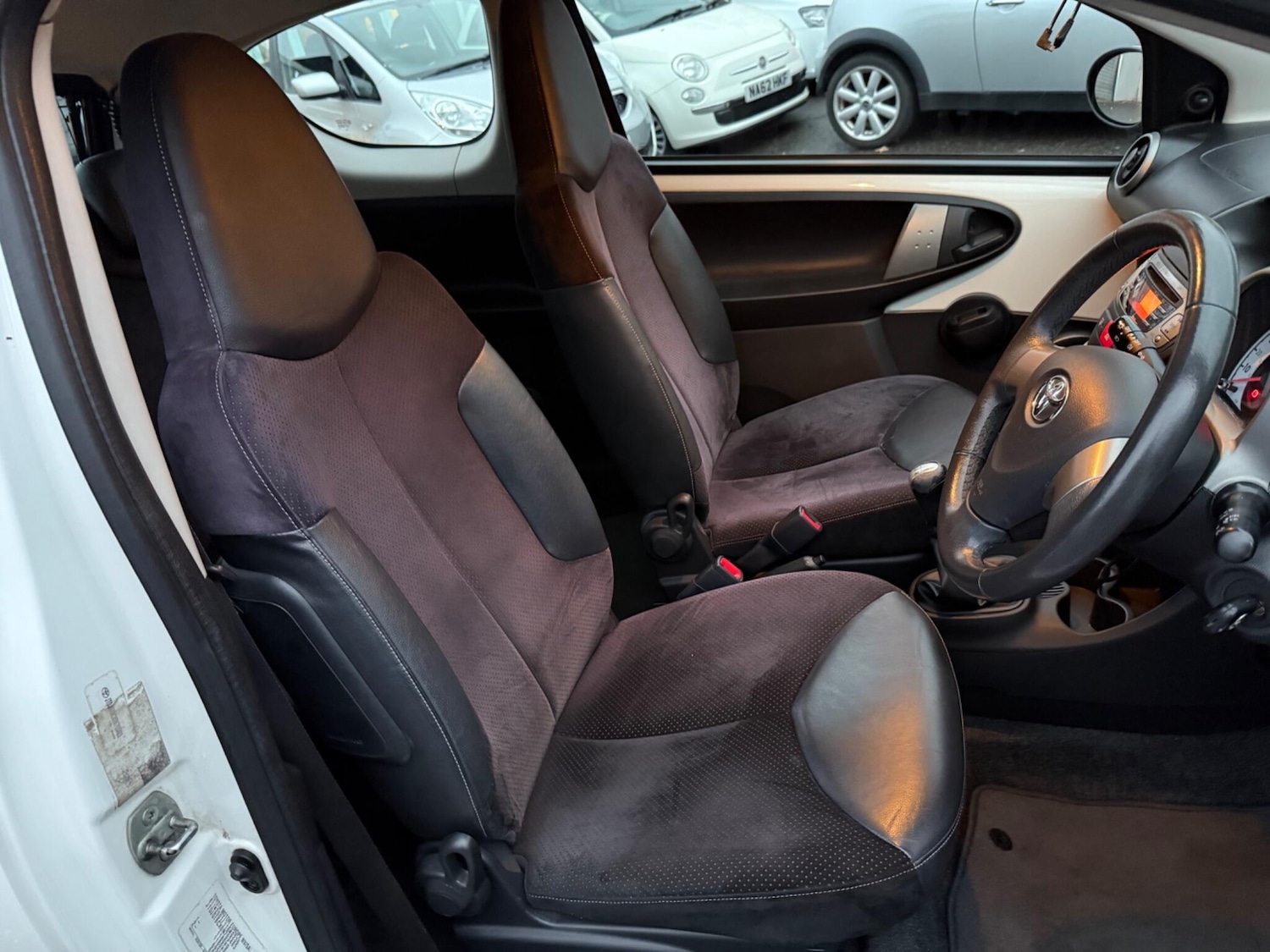 Used Toyota AYGO 2013 for sale - 76724120: Photo 18