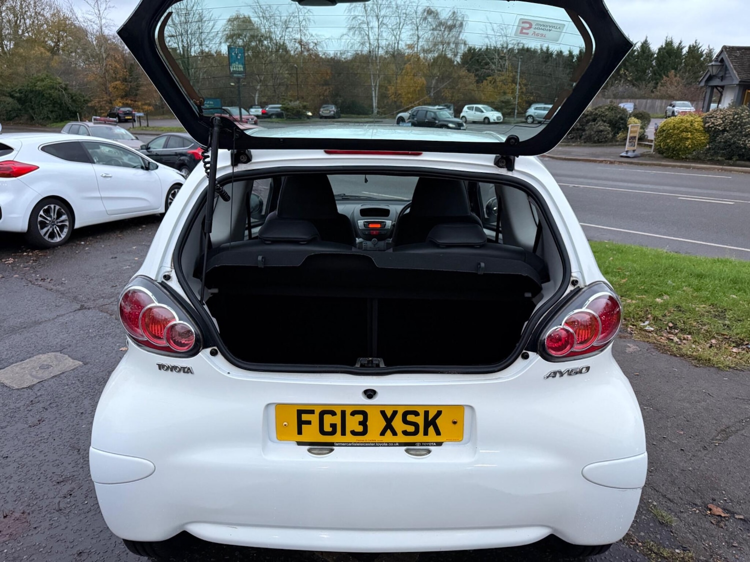 Used Toyota AYGO 2013 for sale - 76724120: Photo 25