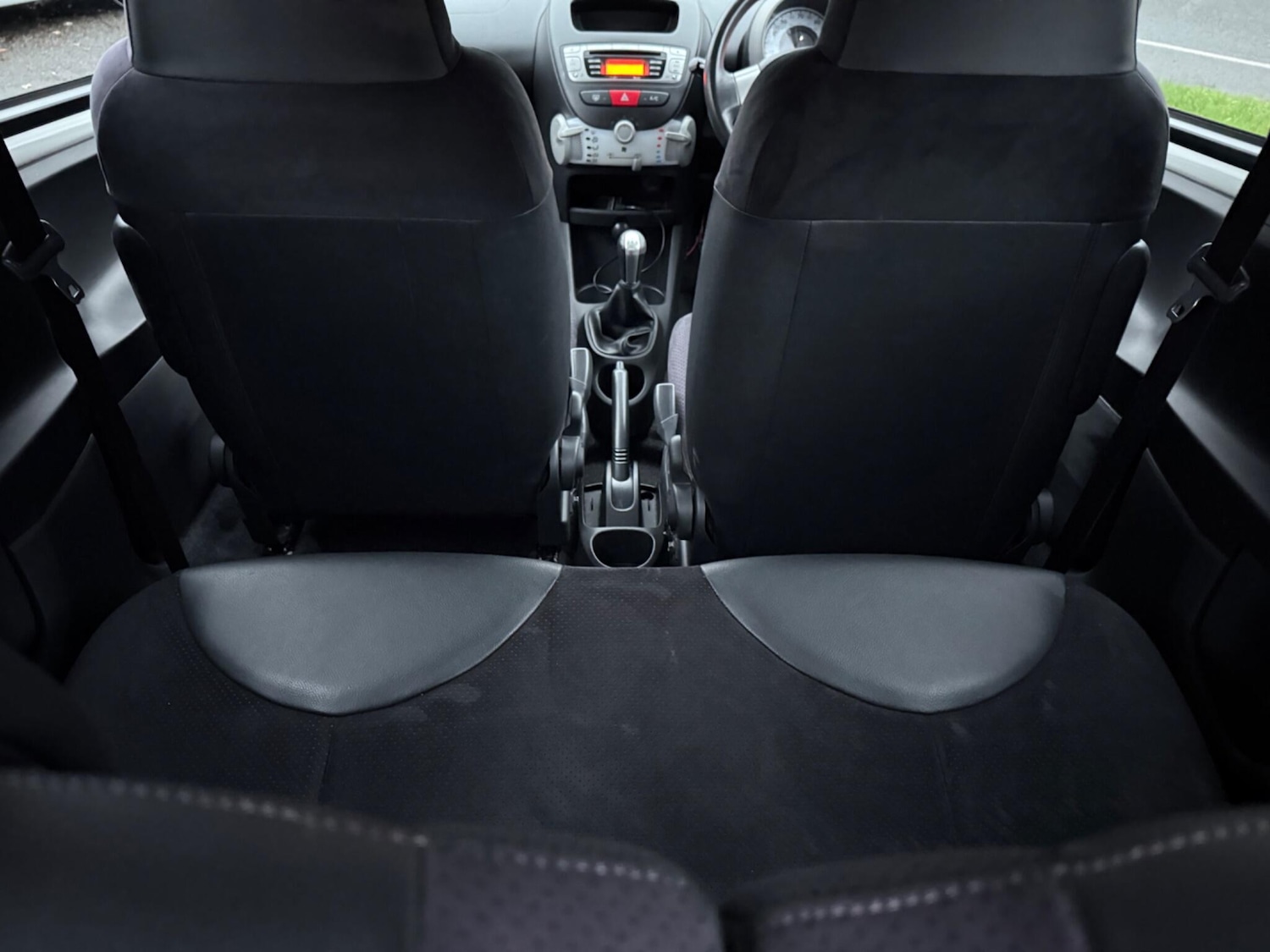 Used Toyota AYGO 2013 for sale - 76724120: Photo 31