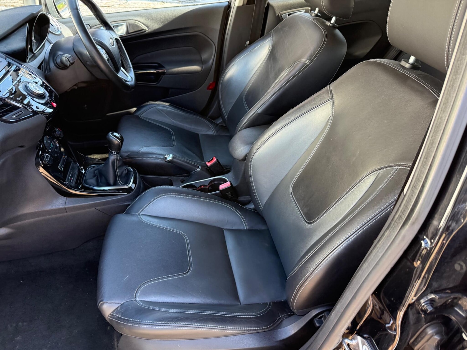 Used Ford Fiesta 2017 for sale - 77976142: Photo 13